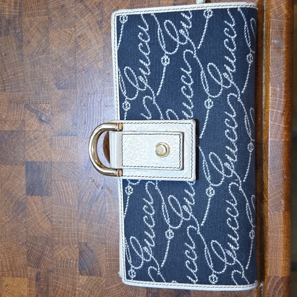 Gucci Rare Bag/Wallet combo - Picture 3 of 10